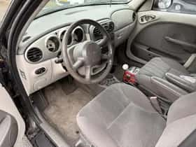 Chrysler PT Cruiser (2004) thumbnail 11