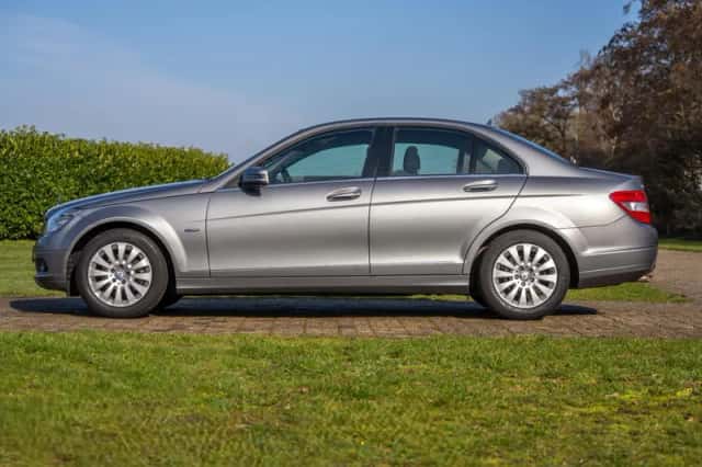 Mercedes-Benz C-Klasse (2009) thumbnail 6