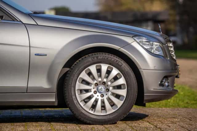 Mercedes-Benz C-Klasse (2009) thumbnail 7