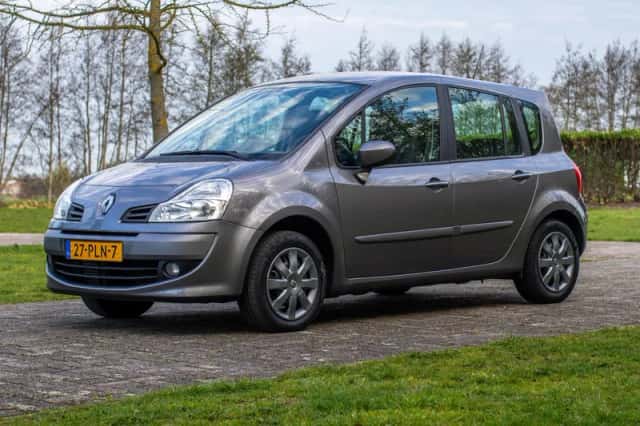 Renault Grand Modus (2011) thumbnail 3