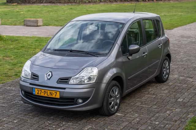 Renault Grand Modus (2011) thumbnail 10