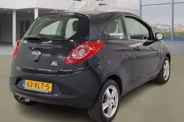 Ford Ka (2012) thumbnail 3