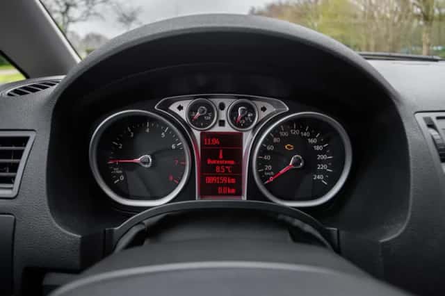 Ford C-Max (2009) thumbnail 16