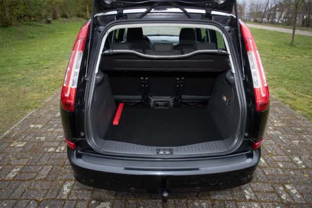 Ford C-Max (2009) thumbnail 19