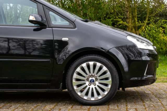 Ford C-Max (2009) thumbnail 7