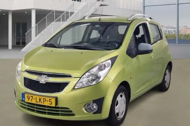 Chevrolet Spark (2010) thumbnail 1