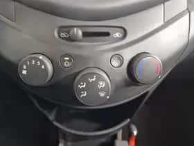 Chevrolet Spark (2010) thumbnail 12