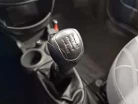 Chevrolet Spark (2010) thumbnail 13