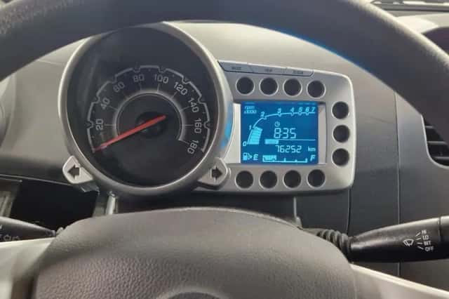 Chevrolet Spark (2010) thumbnail 10