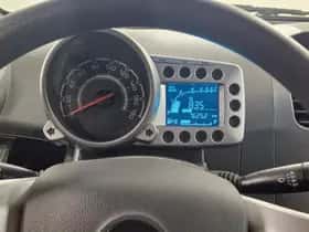 Chevrolet Spark (2010) thumbnail 10