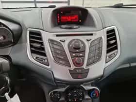 Ford Fiesta (2009) thumbnail 11