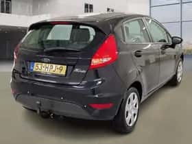 Ford Fiesta (2009) thumbnail 3