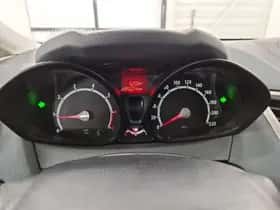Ford Fiesta (2009) thumbnail 10
