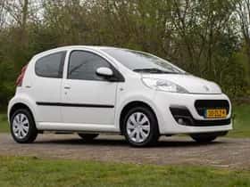 Peugeot 107 (2013) thumbnail 2