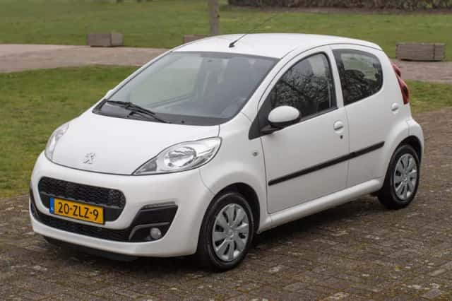 Peugeot 107 (2013) thumbnail 12