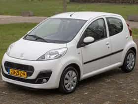 Peugeot 107 (2013) thumbnail 12