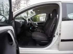 Peugeot 107 (2013) thumbnail 13