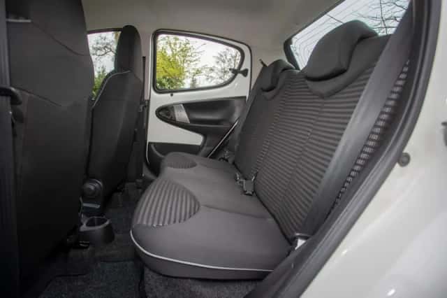 Peugeot 107 (2013) thumbnail 15