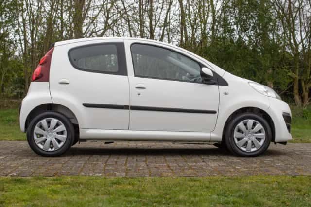 Peugeot 107 (2013) thumbnail 6