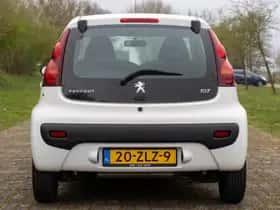 Peugeot 107 (2013) thumbnail 9