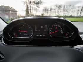 Peugeot 208 (2014) thumbnail 17