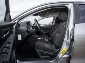 Mazda 2 (2015) thumbnail 11