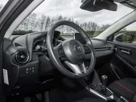 Mazda 2 (2015) thumbnail 12
