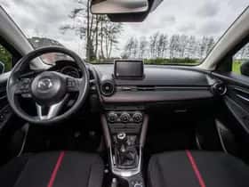 Mazda 2 (2015) thumbnail 15