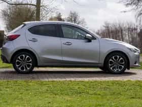 Mazda 2 (2015) thumbnail 6