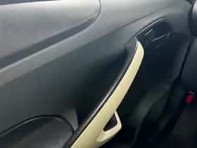 Ford Ka (2011) thumbnail 11