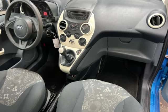 Ford Ka (2011) thumbnail 6