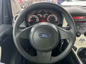 Ford Ka (2011) thumbnail 7