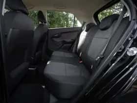 Kia Picanto (2017) thumbnail 12