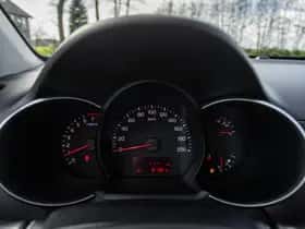 Kia Picanto (2017) thumbnail 15