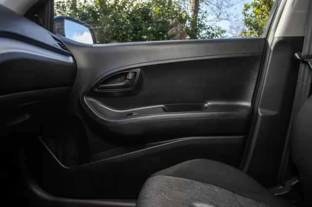 Kia Picanto (2017) thumbnail 18