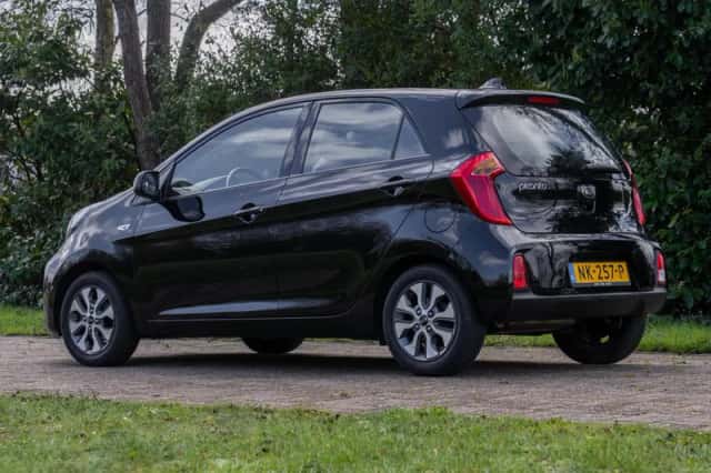 Kia Picanto (2017) thumbnail 4