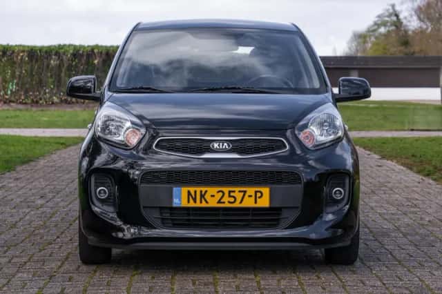 Kia Picanto (2017) thumbnail 8