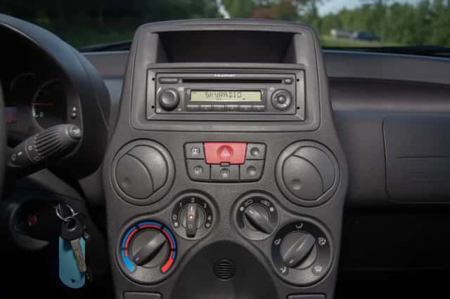Fiat Panda (2012) thumbnail 17