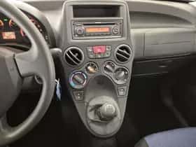 Fiat Panda (2012) thumbnail 10