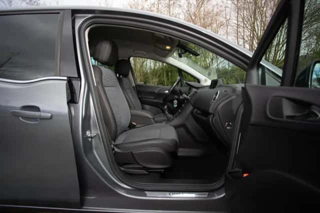 Opel Meriva (2016) thumbnail 15