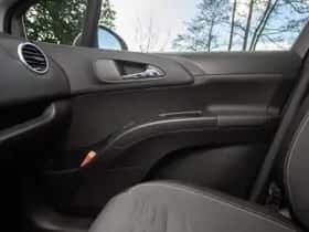 Opel Meriva (2016) thumbnail 20