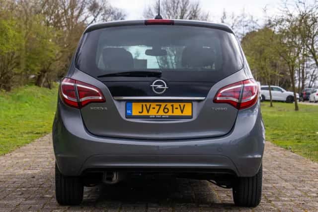Opel Meriva (2016) thumbnail 10