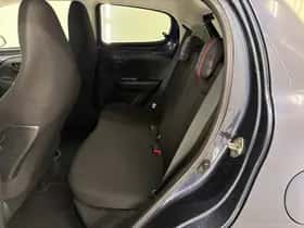 Peugeot 108 (2015) thumbnail 6