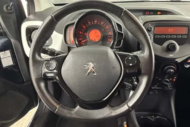 Peugeot 108 (2015) thumbnail 8