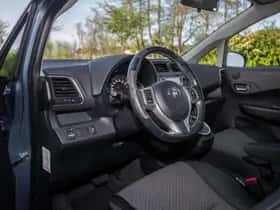 Toyota Verso-S (2013) thumbnail 12