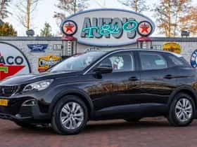 Peugeot 3008 (2018) thumbnail 1