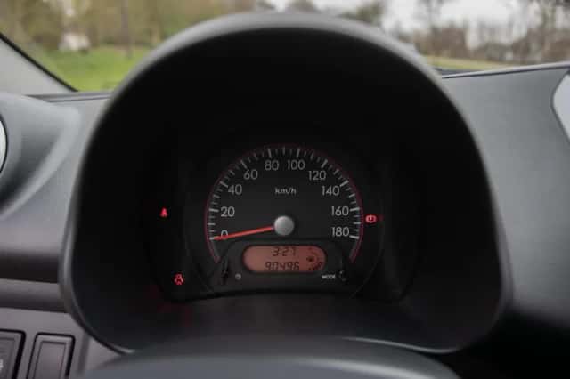 Suzuki Alto (2015) thumbnail 17