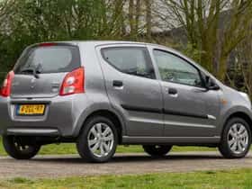 Suzuki Alto (2015) thumbnail 4