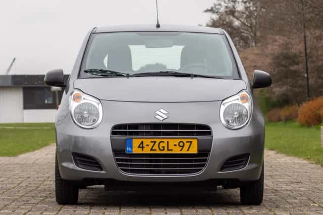 Suzuki Alto (2015) thumbnail 8