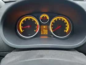 Opel Corsa (2008) thumbnail 11